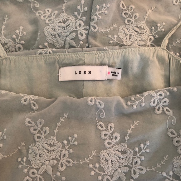 Seafoam Lace Romper - Picture 3 of 3